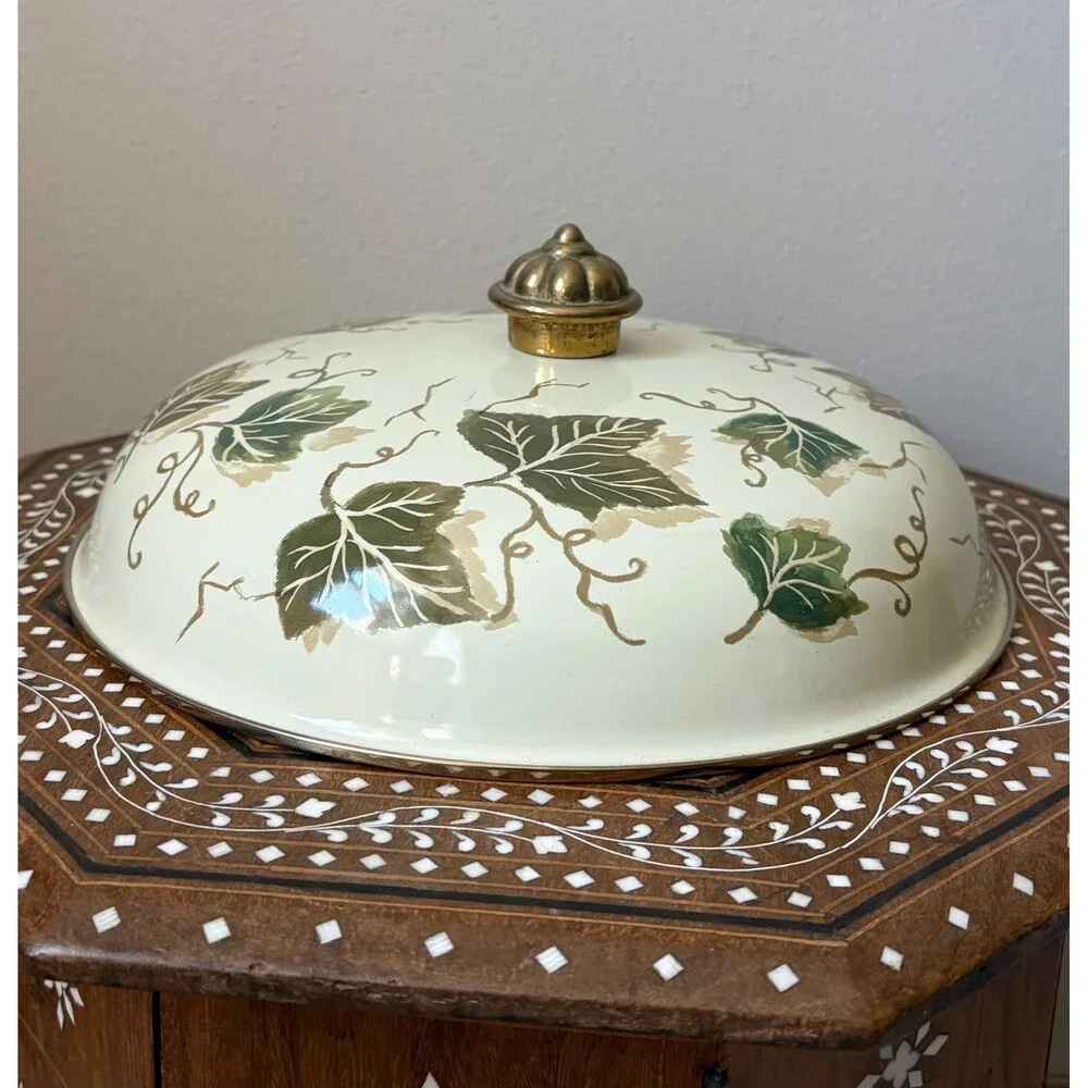 Vintage Tabletops Unlimited Vitroceramic 10” Covered Stock Pot/Dutch Oven Cabern